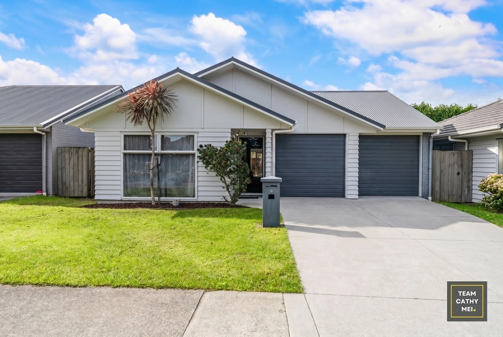 Photos of 5 Poaka Avenue