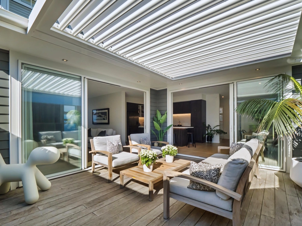 Photos of 35E Oceanbeach Road