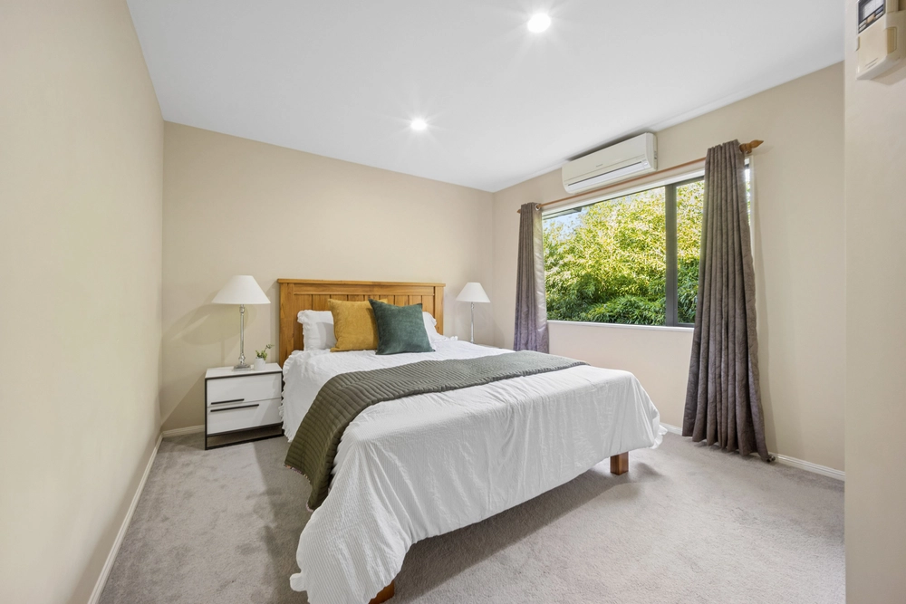 Photos of 70A Wingate Street