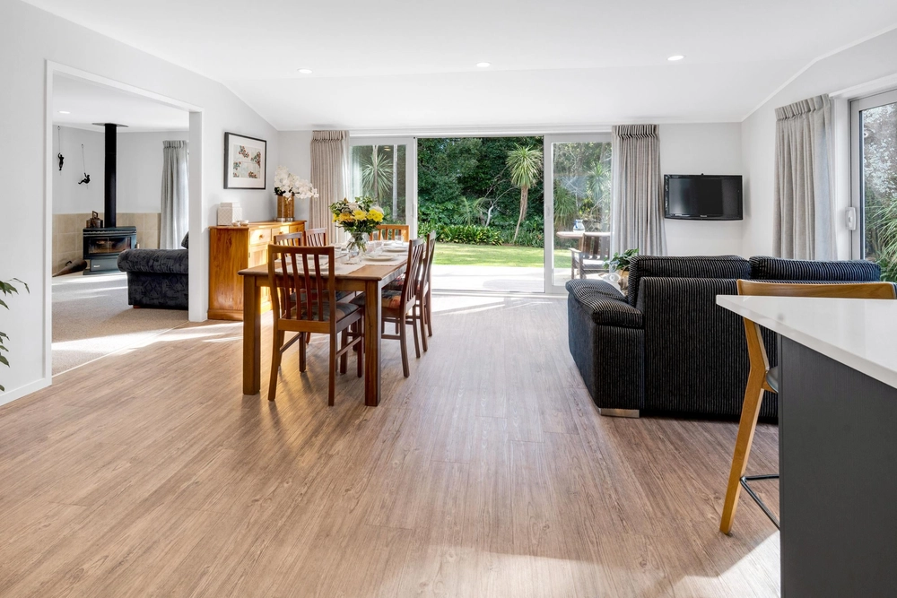 Photos of 12 Camwell Close