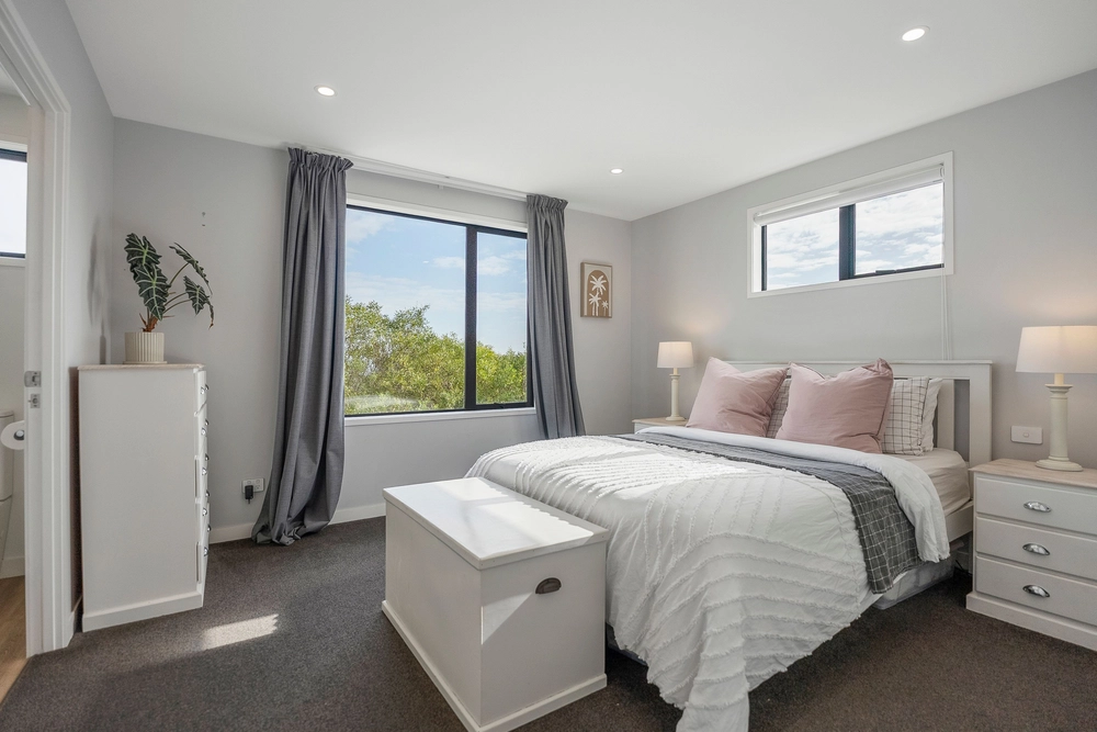 Photos of 32B Red Hill Road