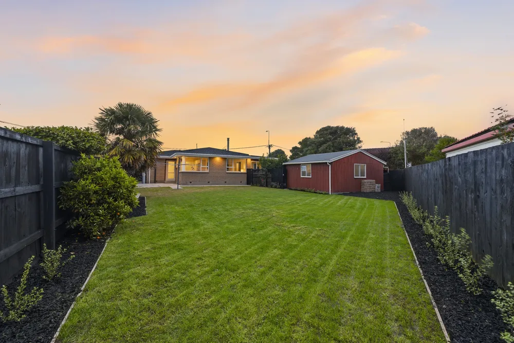 Photos of 274 Lake Terrace Road