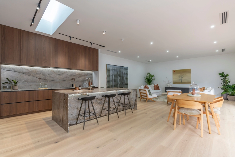 Photos of 122 Crummer Road