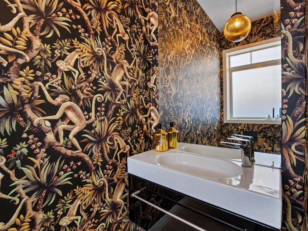 Photos of 35E Oceanbeach Road