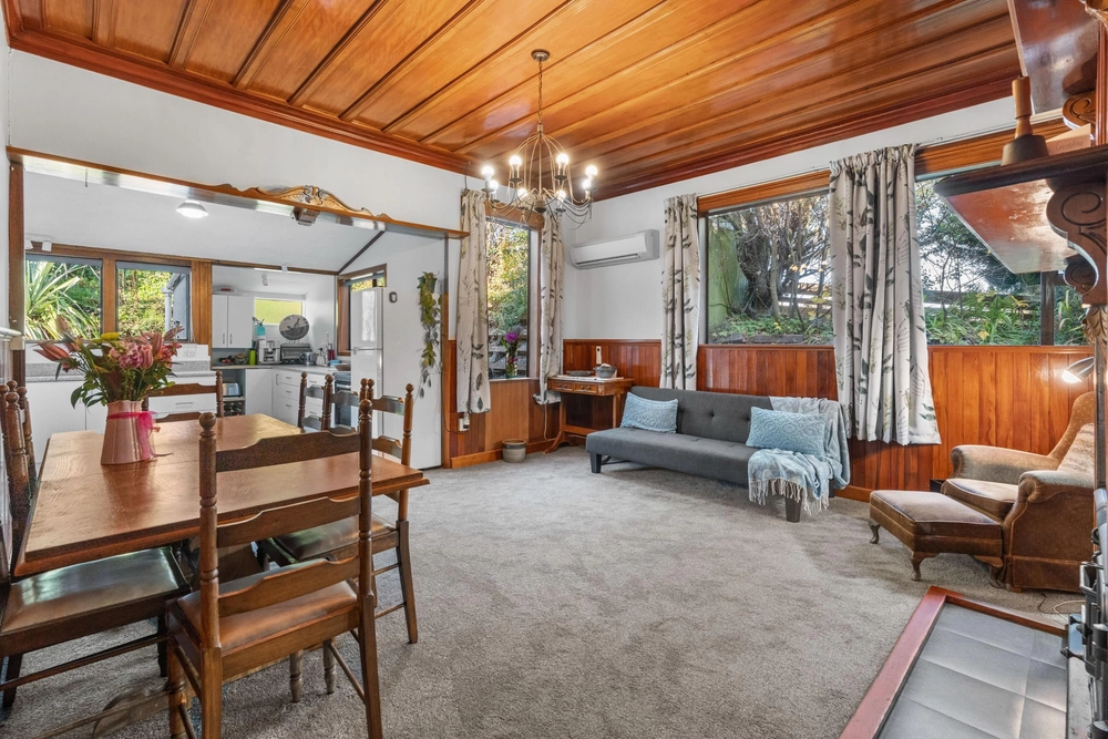 Photos of 2 Ensor Street