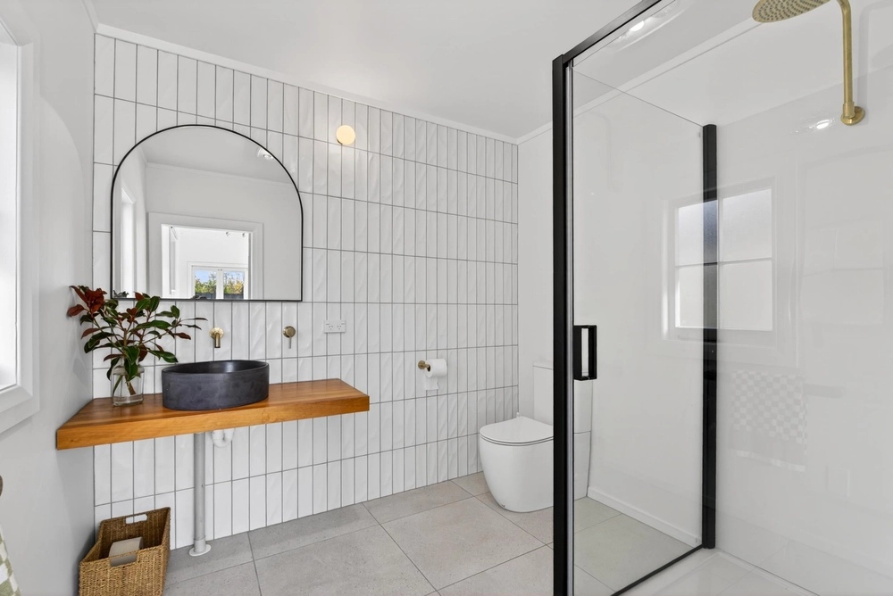 Photos of 109 Te Mata Road