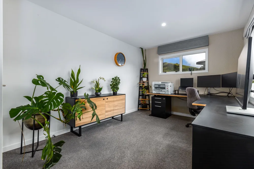 Photos of 39 Waipunahau Road