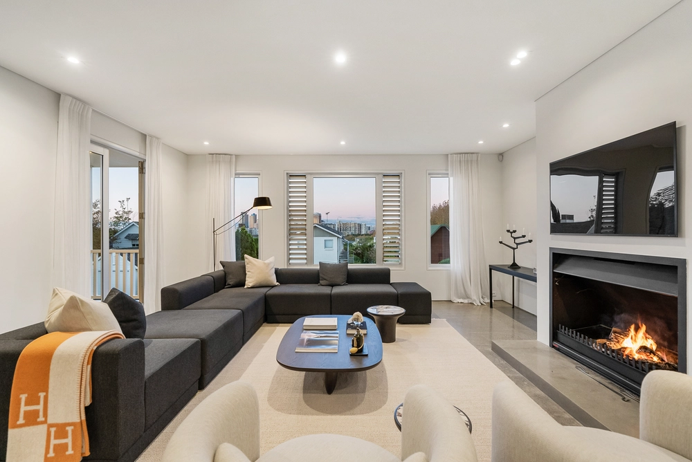 Photos of 6 Paget Street