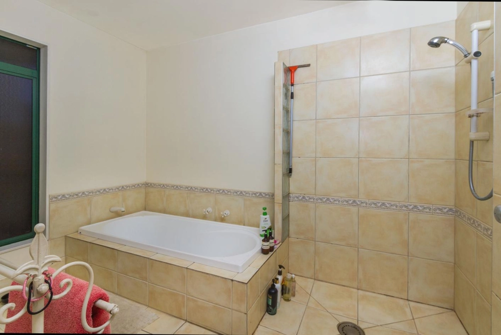 Photos of 17 Paramu Place