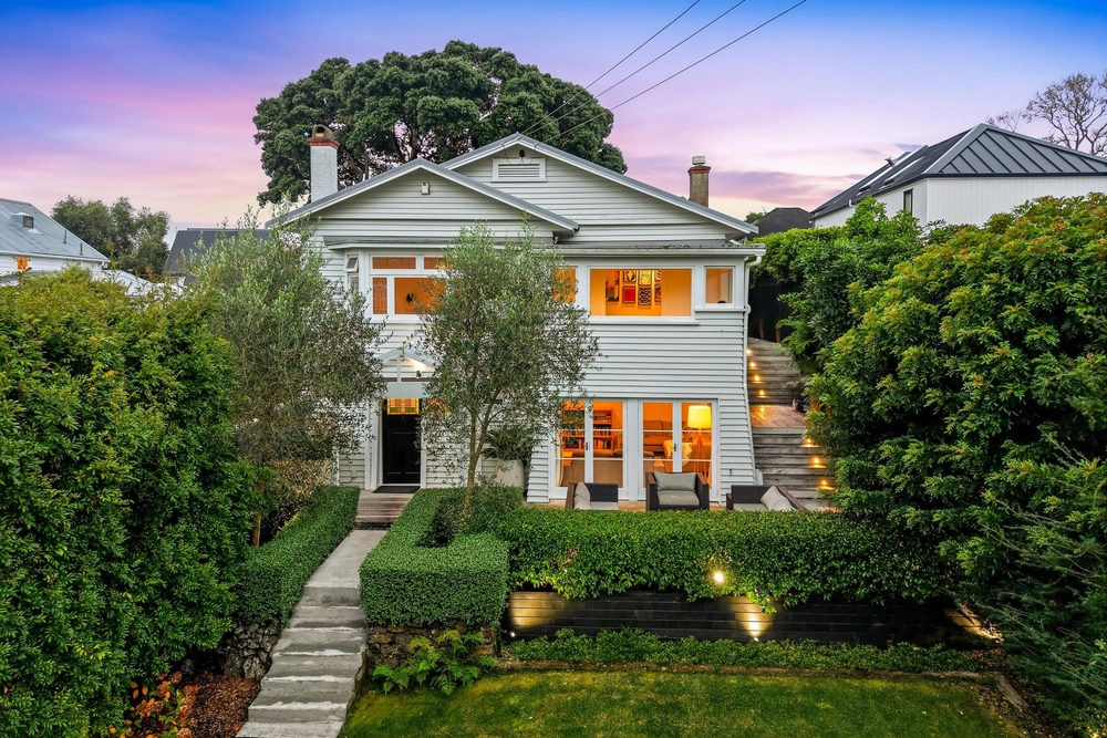 Photos of 175 Landscape Road