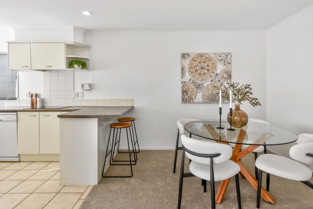 Photos of 6 Nier Place