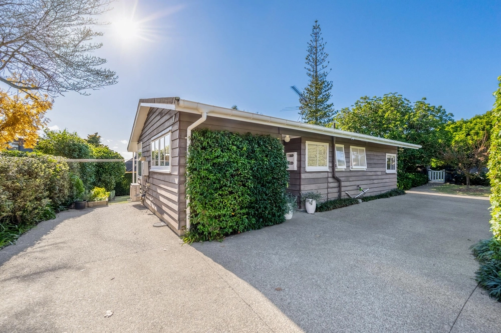Photos of 41 Seymour Road
