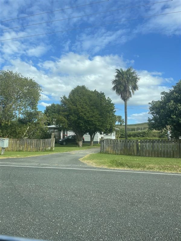 Photos of 135 Kairua Road