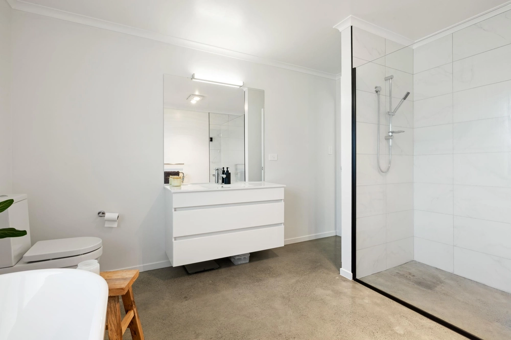 Photos of 23 Kingdon Street