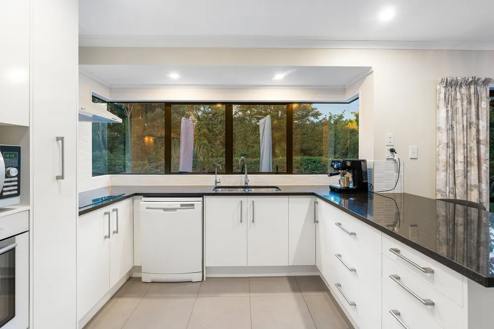 Photos of 10 Notre Dame Way