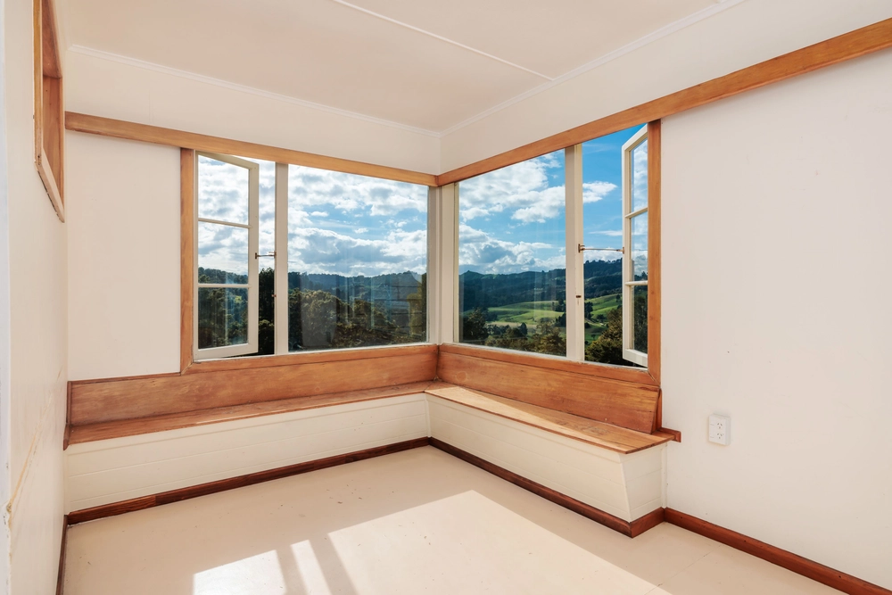 Photos of 544 West Coast Road