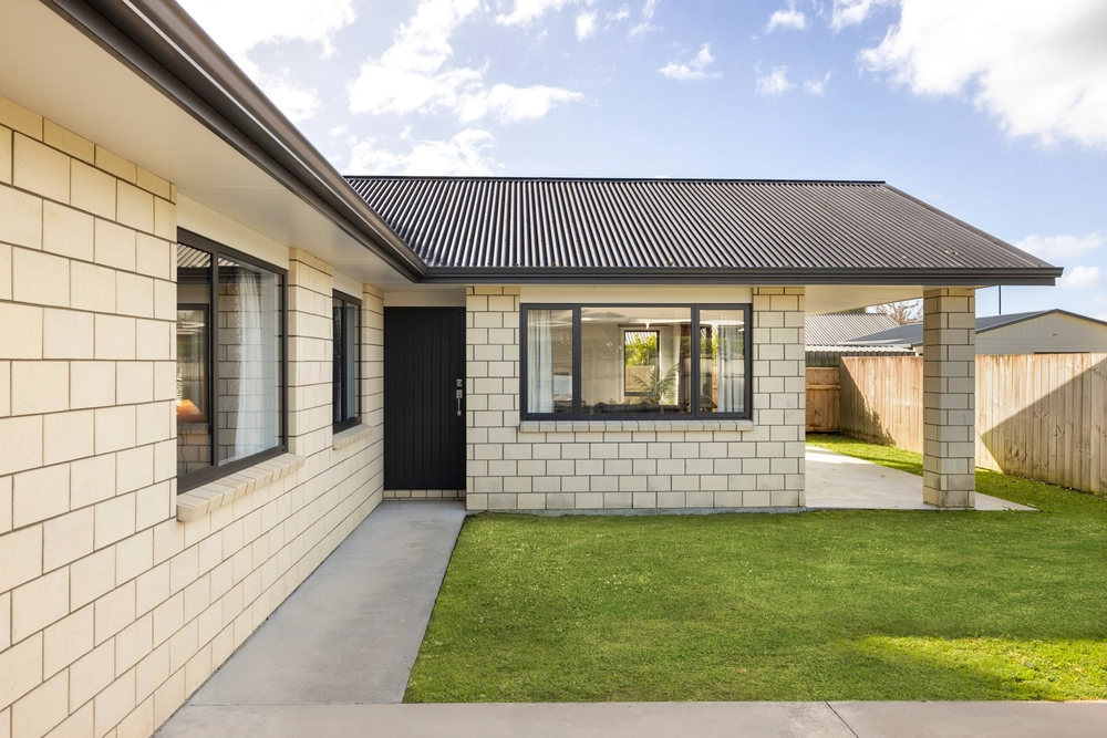 Photos of 82B Grey Street
