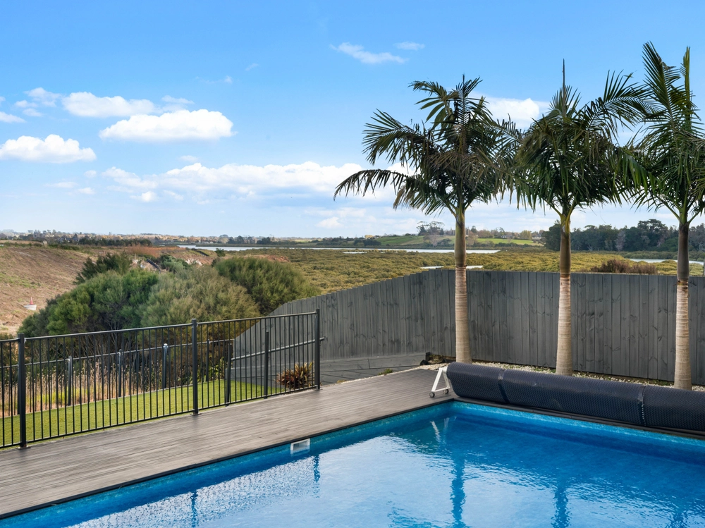 Photos of 69 Bayvista Drive