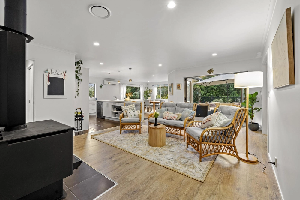 Photos of 46 Glen Ida Way