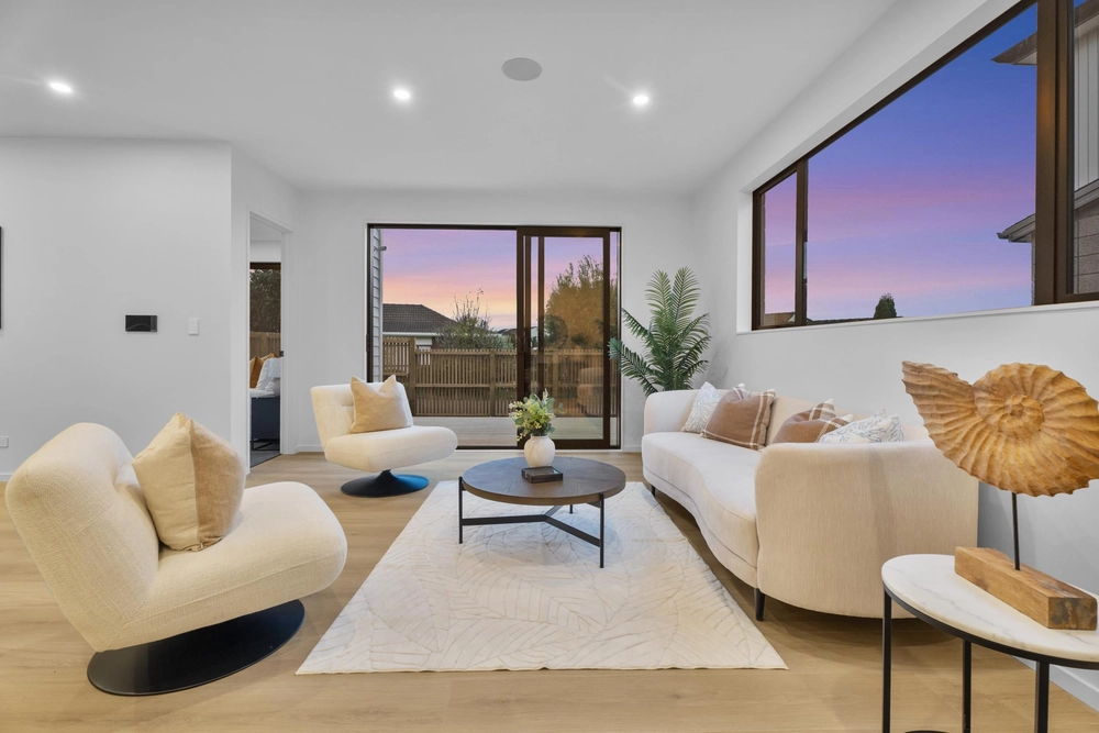 Photos of 53A Coldham Crescent