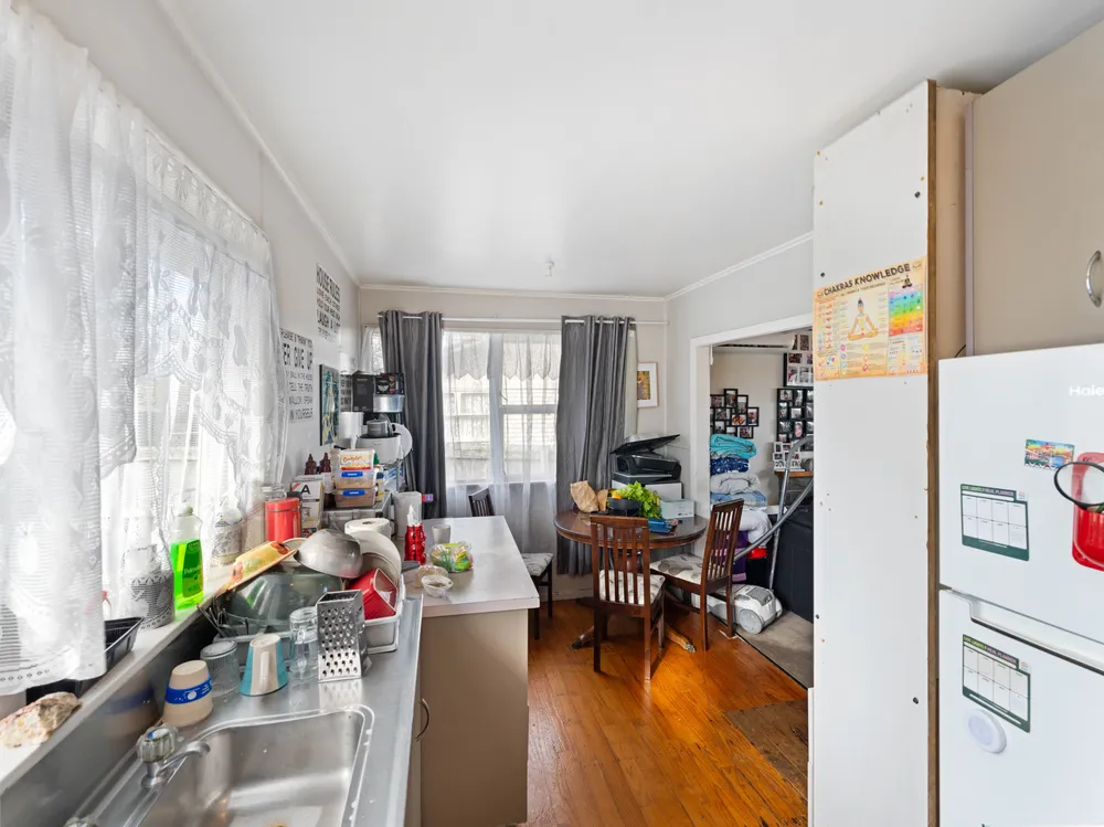 Photos of 11 Winsford Street