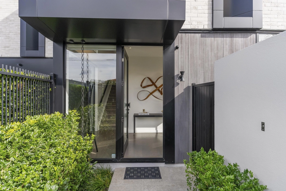 Photos of 28 Upland Road