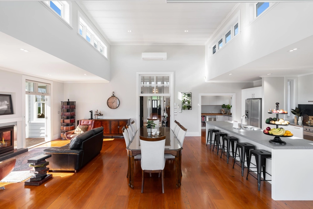 Photos of 107 Rolleston Street