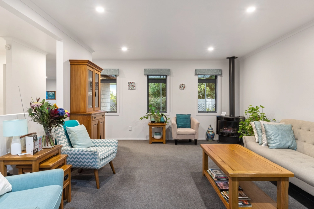 Photos of 12 Charteris Rise