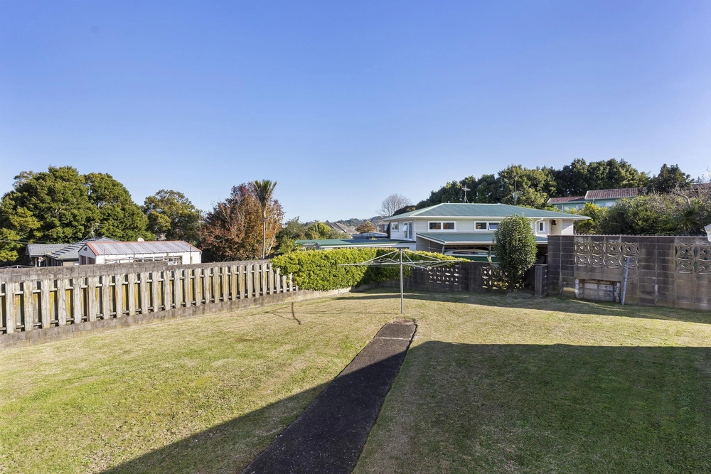 Photos of 21 Taupo Street