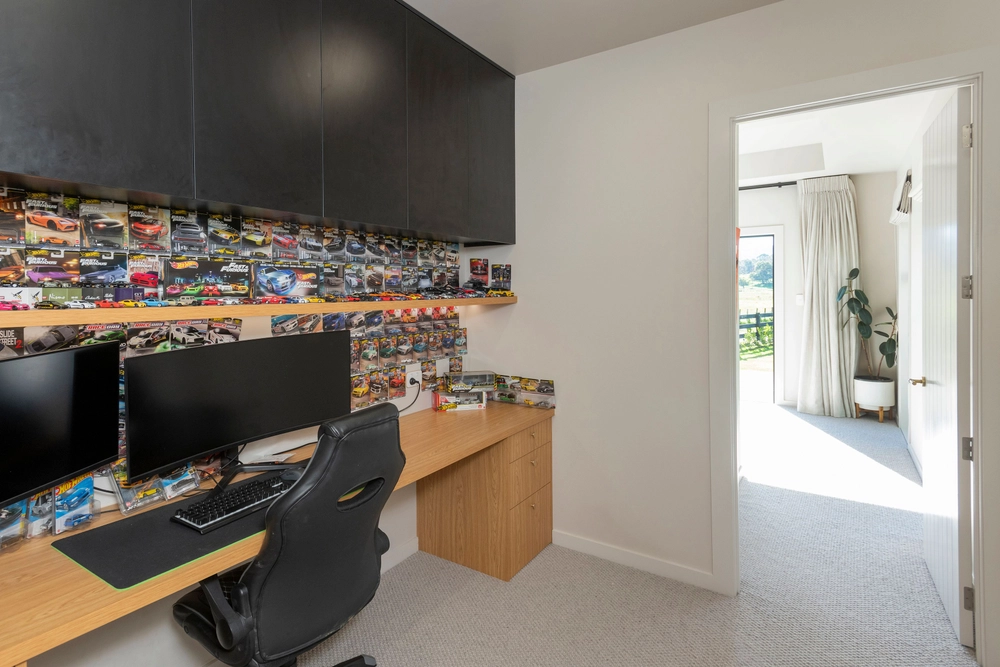 Photos of 600 Back Ormond Road