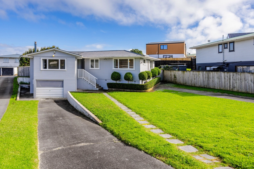 Photos of 12 Elizabeth Street