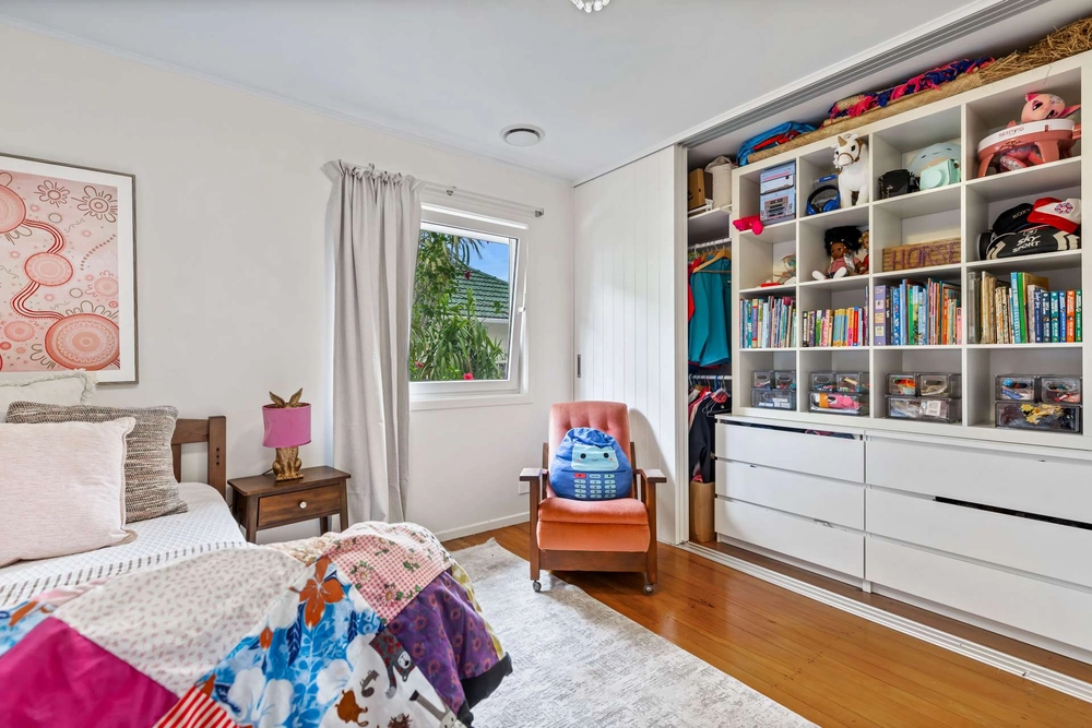 Photos of 34 neil avenue te