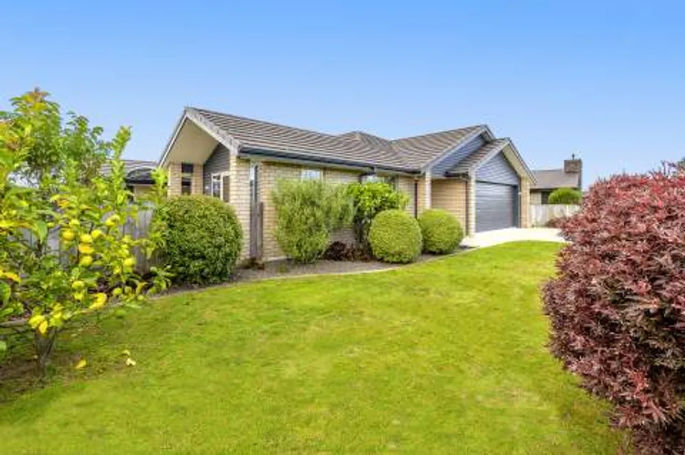 Photos of 39 Materawaho Way