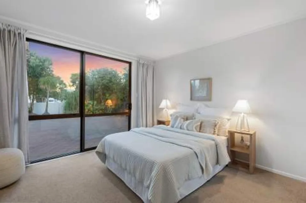 Photos of 368 Papamoa Beach Road