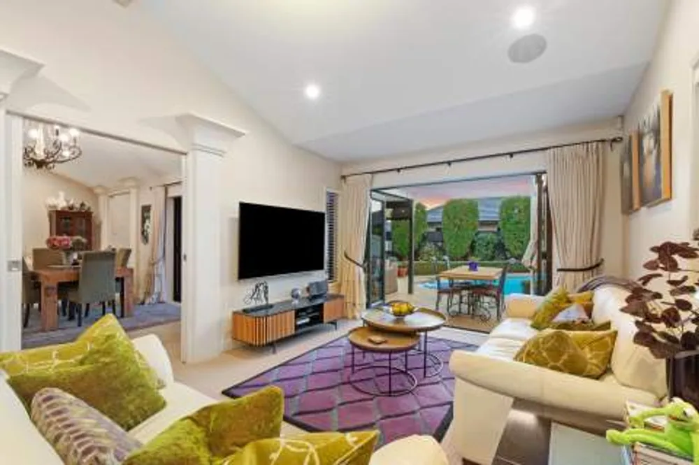 Photos of 1 Waimarama Close