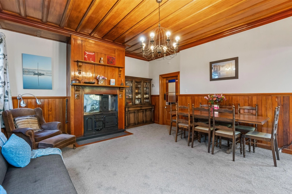 Photos of 2 Ensor Street