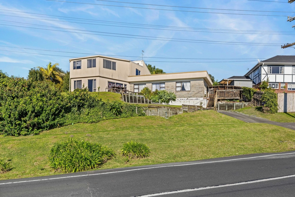 Photos of 196 Glenvar Road