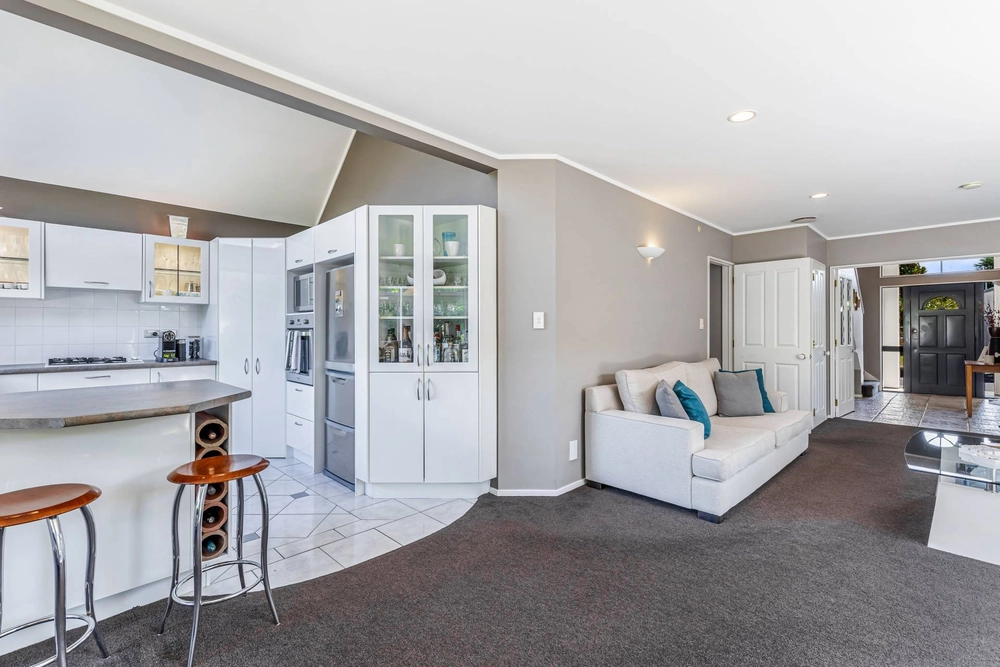 Photos of 15 cellarmans street te