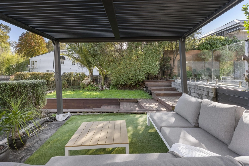Photos of 103 Brighton Road