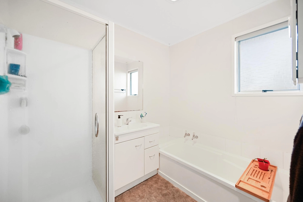Photos of 11 Holmes Street