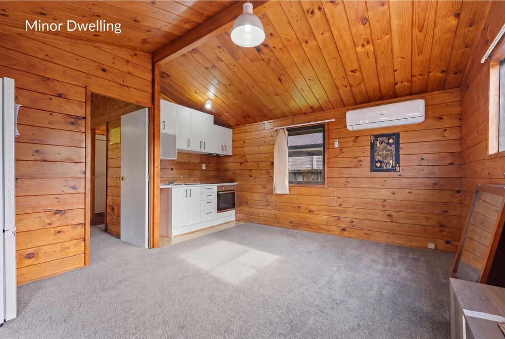 Photos of 148 Astley Avenue
