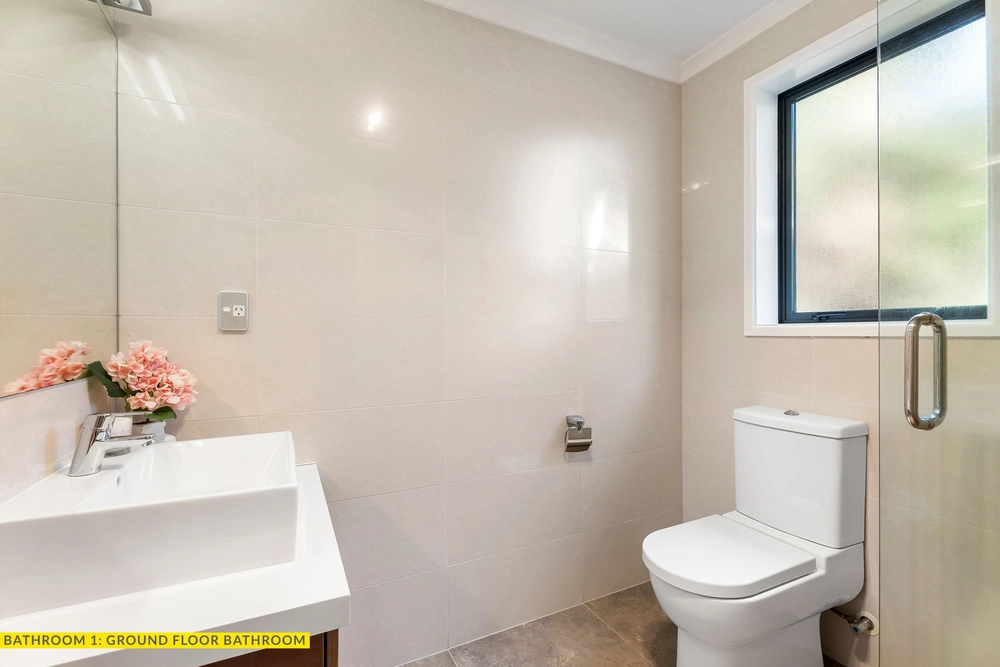 Photos of 8A Hoheria Road