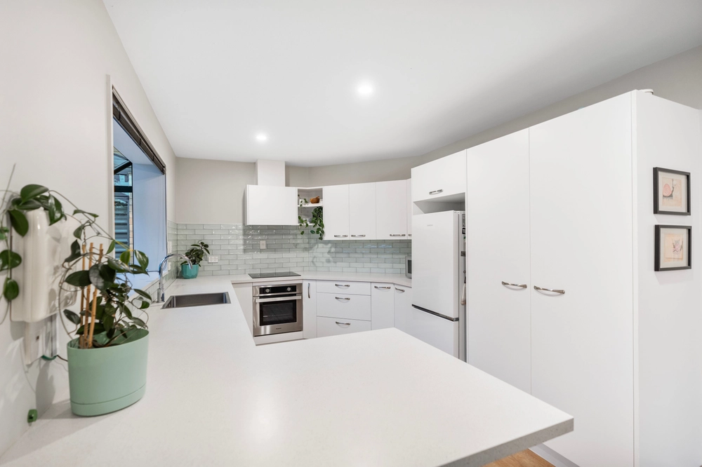 Photos of 122 Tennyson Street