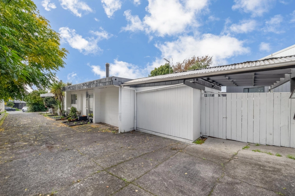 Photos of 2/8 Wilbur Place