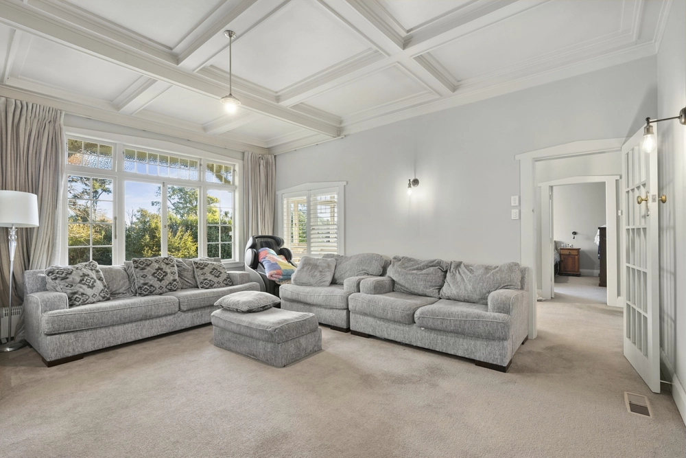 Photos of 410 River Road