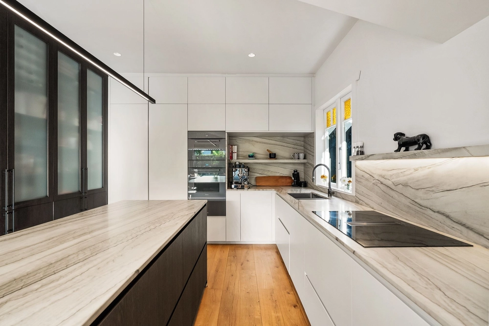 Photos of 46 Cumberland Avenue