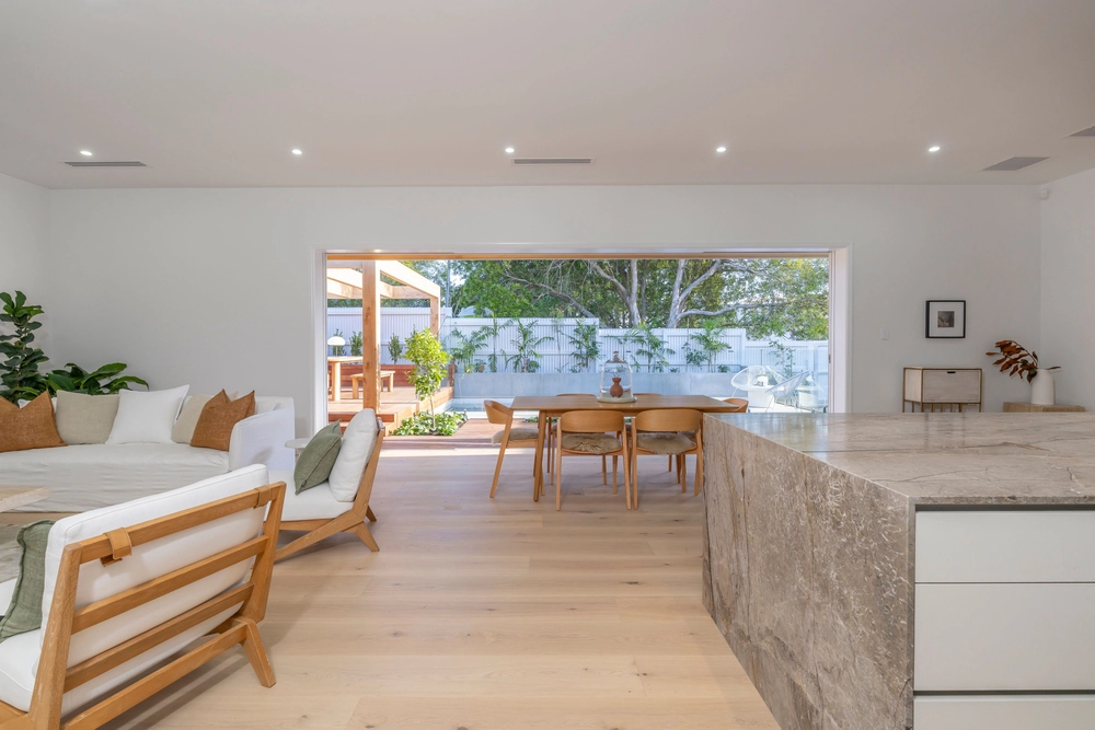 Photos of 122 Crummer Road