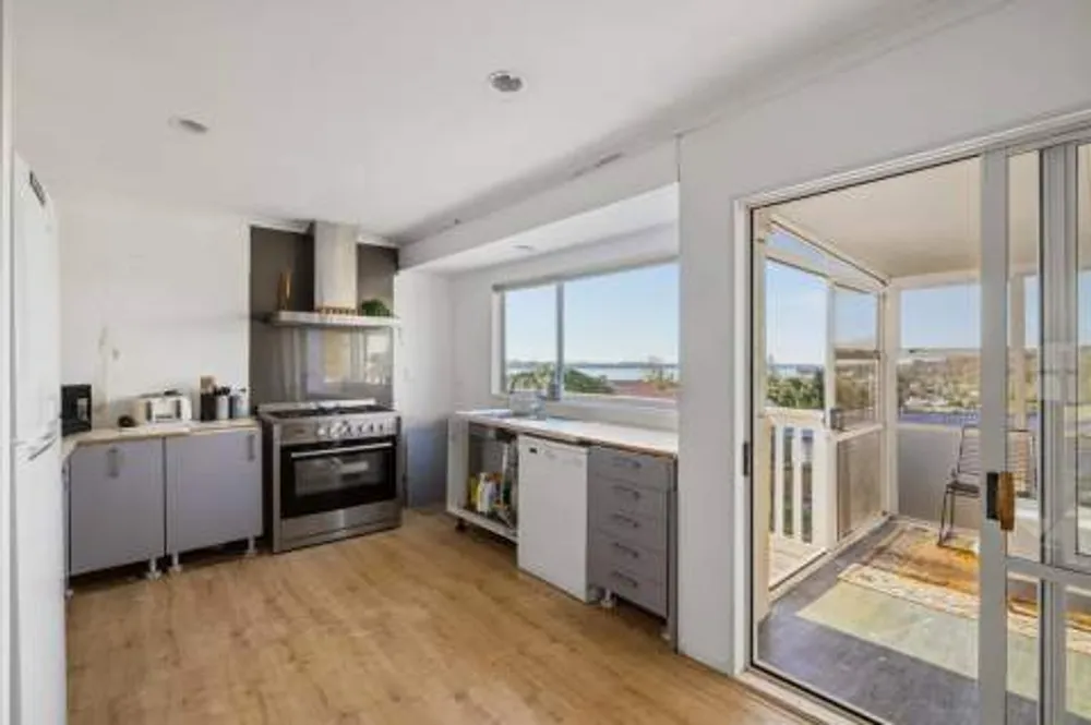 Photos of 15 Homestead Place