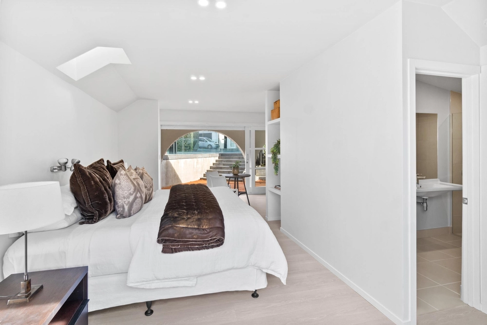 Photos of 35 Owens Road