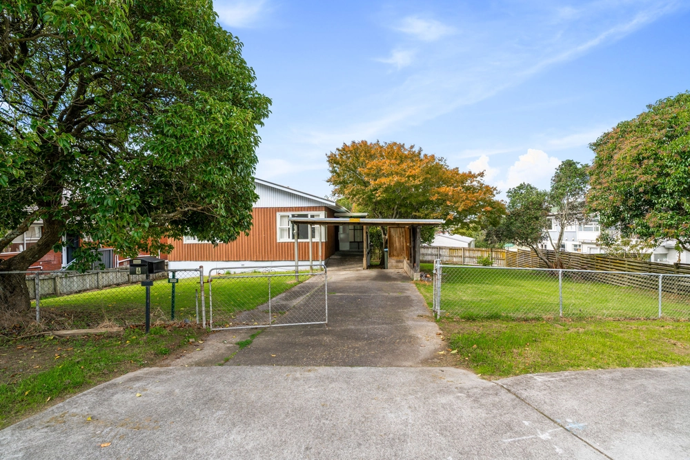 Photos of 4 Boundary Road